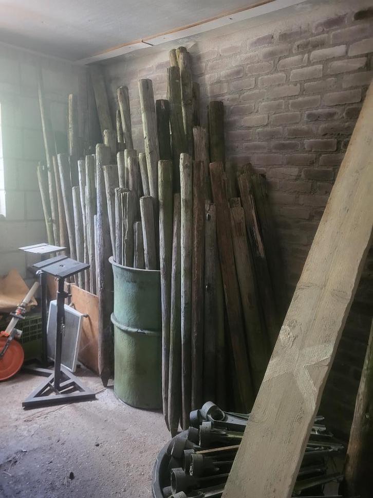 Heipalen, Tuin en Terras, Palen, Balken en Planken, Gebruikt, Palen, Minder dan 180 cm, Ophalen
