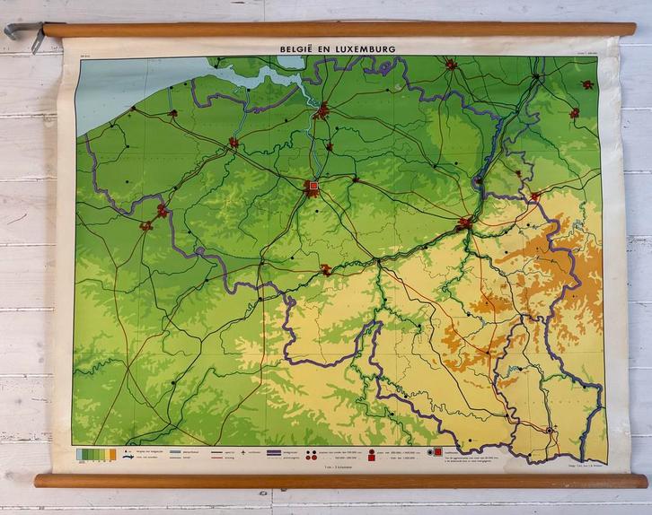 Vintage Schoolkaart België & Luxemburg, Antiek en Kunst, Antiek | Schoolplaten, Aardrijkskunde, Ophalen of Verzenden