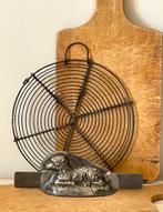 SALE….. brocante oude chocolademal / chocoladevorm Lammetje, Verzenden