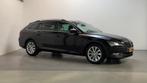 Skoda Superb Combi 1.5 TSI 150pk DSG ACT Business Edition Ca, Auto's, Skoda, 4 cilinders, Zwart, Origineel Nederlands, Grijs