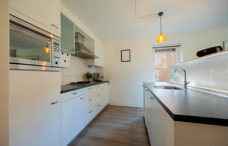 Keuken te koop!, Huis en Inrichting, Keuken | Complete keukens, Gebruikt, Wit, Kunststof, Met kookeiland, Ophalen