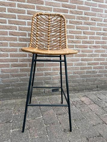 HOMCOM barkruk in boho-design beschikbaar voor biedingen