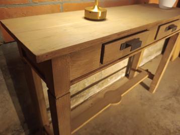 Eiken Side Table met Lades beschikbaar voor biedingen