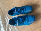 Voetbalschoenen maat 35, Sport en Fitness, Voetbal, Maat M, Ophalen of Verzenden, Gebruikt, Schoenen