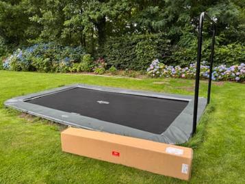 BERG Ultim  ELITE 500 x 300 met airwall - Flatground - ZGAN beschikbaar voor biedingen