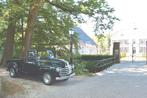 trouwauto te huur: klassieke Chevrolet 3100 pick up, Trouwauto