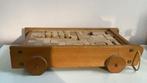Retro Houten blokkendoos in karretje met trek touw, Ophalen of Verzenden, Gebruikt, Overige typen
