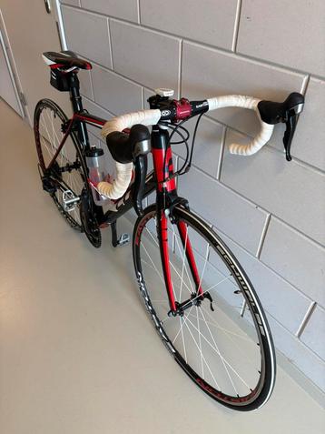 Cube Peleton race! 56 beschikbaar voor biedingen