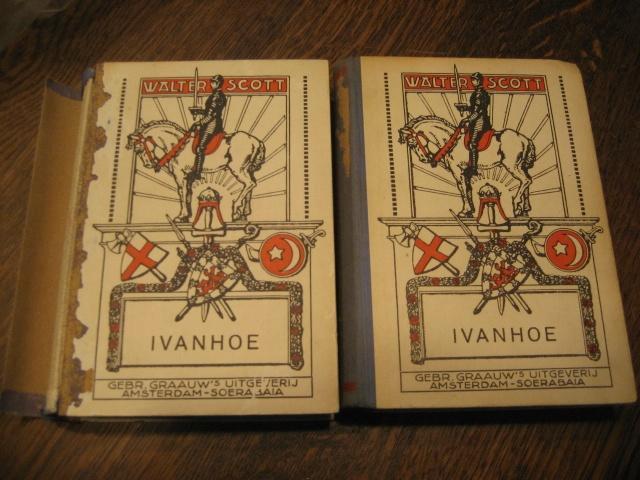 WALTER SCOTT / IVANHOE 2E DRUK 1942   2 STUKS, Boeken, Romans, Gelezen, Nederland, Ophalen of Verzenden