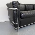 1x Cassina Le Corbusier LC2 3-zits Bank Zwart Leer, Huis en Inrichting, Banken | Bankstellen, Niet ingevuld, Niet ingevuld, Driepersoons
