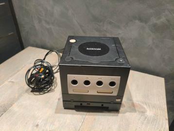 Gamecube + FIFA 07 (Geen Stroomkabel) beschikbaar voor biedingen