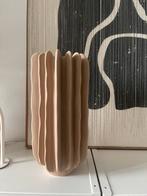 H&M Home keramieke vaas organische vormen nieuw bruin, Huis en Inrichting, Woonaccessoires | Vazen, Ophalen, Overige kleuren, Aardewerk of Porselein