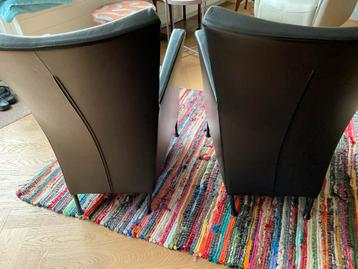 Twee zwarte leren Montis Windy fauteuils mag ook per stuk beschikbaar voor biedingen