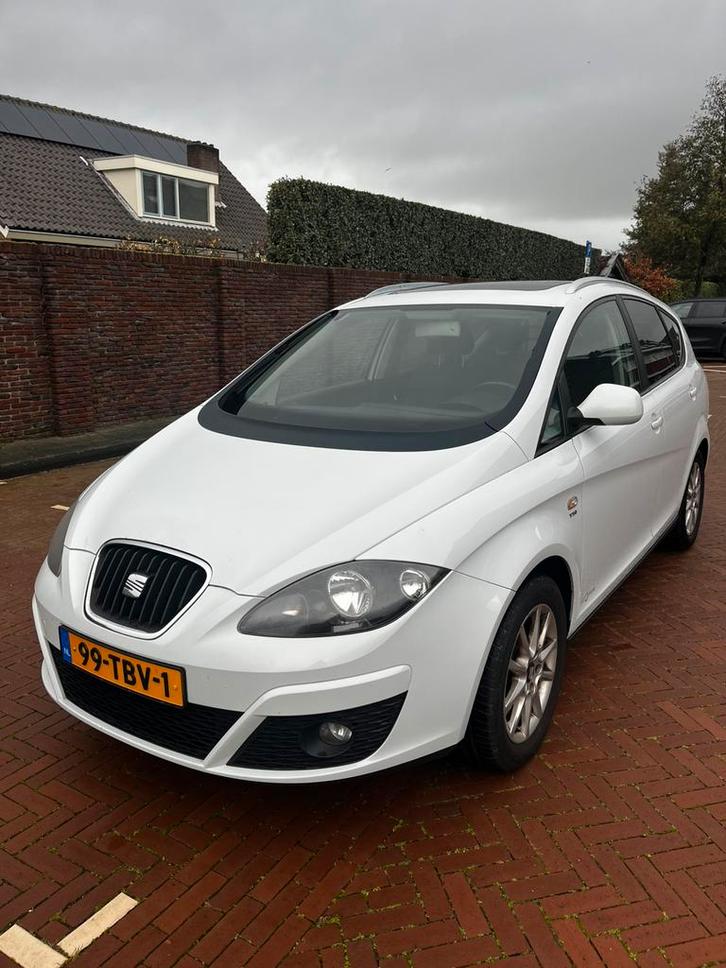 Seat Altea XL 1.2 TSI COPA 77KW Stationwagon 2012 Wit, Auto's, Seat, Particulier, Altea XL, Airbags, Airconditioning, Centrale vergrendeling