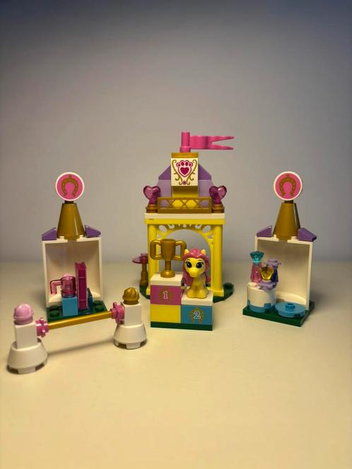 LEGO 41144 - Disney Princess Petite's Koninklijke Stal, Kinderen en Baby's, Speelgoed | Duplo en Lego, Zo goed als nieuw, Ophalen of Verzenden