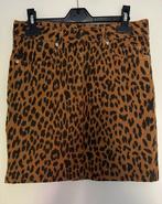 H&M spijker denim panter print rok maat 36, Kleding | Dames, Rokken, H&M, Bruin, Ophalen of Verzenden, Zo goed als nieuw
