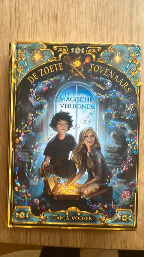 Tanja Voosen - De zoete Tovenaars - Het magische verbond, Boeken, Kinderboeken | Jeugd | 10 tot 12 jaar, Zo goed als nieuw, Ophalen of Verzenden