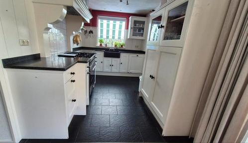 Landelijke keuken met Borreti 6 pits gasfornuis, Huis en Inrichting, Keuken | Complete keukens, Gebruikt, Hoekkeuken, Graniet of Steen