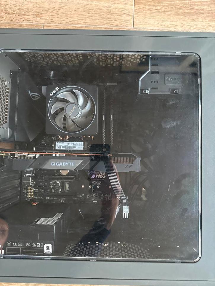 Gaming PC - Ryzen 7 2700X, RX 5500 XT, 16GB RAM, Computers en Software, Desktop Pc's, Gebruikt, 3 tot 4 Ghz, 16 GB, Met videokaart