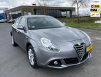 Alfa Romeo Giulietta 1.4 T Distinctive Lusso, Pdc, Cruise, N, 65 €/maand, Stof, Euro 6, Origineel Nederlands