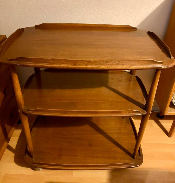 Ercol 3 Tier Serving Trolley tafel 458, Huis en Inrichting, Tafels | Bijzettafels, Gebruikt, Vierkant, 60 cm of meer, 55 tot 75 cm