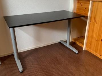 bureau - afbeelding 2