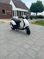 Piaggio zip 2 takt 2016, Fietsen en Brommers, Scooters | Piaggio, Ophalen of Verzenden, Zo goed als nieuw, Tweetakt, Zip