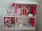 Barbiehuis inclusief Barbiepoppen, meubels, kleding etc., Kinderen en Baby's, Speelgoed | Poppenhuizen, Ophalen, Gebruikt, Poppenhuis