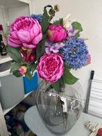 Glazen vaas met zijde bloemen arrangement, Ophalen, Zo goed als nieuw, Binnen