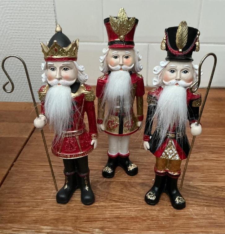 Set van 3 Notenkrakers uit resine (22 cm), Diversen, Kerst, Zo goed als nieuw, Ophalen of Verzenden