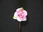 Speldje broche met een bloem roos, Sieraden, Tassen en Uiterlijk, Broches, Ophalen of Verzenden, Zo goed als nieuw, Overige materialen