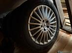 Velgen + goede banden mercedes vito / V- klasse, Auto-onderdelen, Banden en Velgen, Ophalen, Banden en Velgen, 17 inch, Bestelwagen