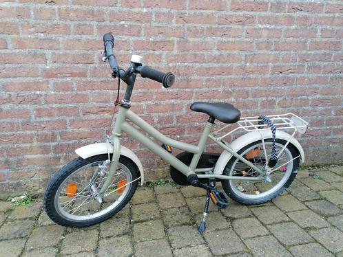 Loekie fiets 16 inch, Fietsen en Brommers, Fietsen | Kinderfietsjes, Zo goed als nieuw, 16 tot 20 inch, Ophalen