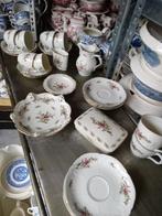 te koop serviesdelen rosenthal classic rose en moss rose, Antiek en Kunst, Antiek | Servies los, Ophalen of Verzenden