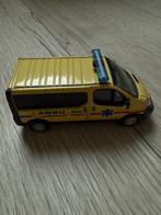 Hongwell-Cararama ambulance Renault, Hobby en Vrije tijd, Modelauto's | 1:43, Ophalen of Verzenden, Zo goed als nieuw, Auto, Overige merken