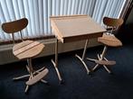 Authentiek lessenaartje met 2 stoelen, Huis en Inrichting, Bureaus, Ophalen, Gebruikt