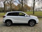 Suzuki Vitara 1.5 Hybrid Select | AUTOMAAT | DEALER OH | ADA, Auto's, Suzuki, Stof, Gebruikt, Euro 6, 4 cilinders