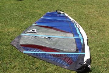 Windsurfzeilen /Mast  beschikbaar voor biedingen