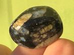Vulkaniet - Que Sera broekzaksteen mineralen, Ophalen of Verzenden, Mineraal