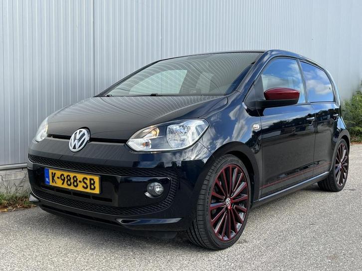 Volkswagen Up! 1.0 high up! BlueM. Colour Edition Airco, sto, Auto's, Volkswagen, Bedrijf, up!, ABS, Airbags, Airconditioning