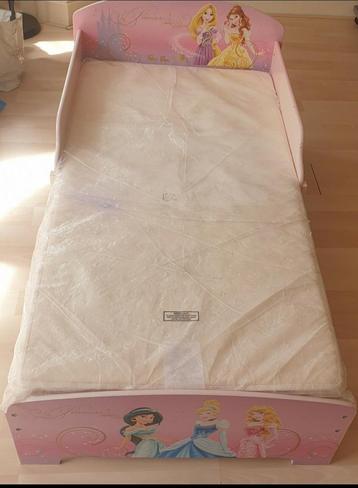 Disney kinderbed beschikbaar voor biedingen