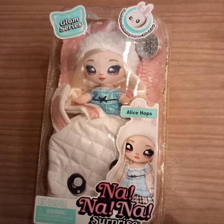 nanana alison hop pop  nieuw, Kinderen en Baby's, Speelgoed | Poppen, Nieuw, Babypop, Ophalen of Verzenden