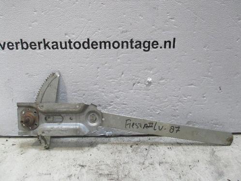 Raammechaniek Hand Links 3 deurs Ford Fiesta 2 1989, Auto-onderdelen, Carrosserie en Plaatwerk, Ford, Gebruikt