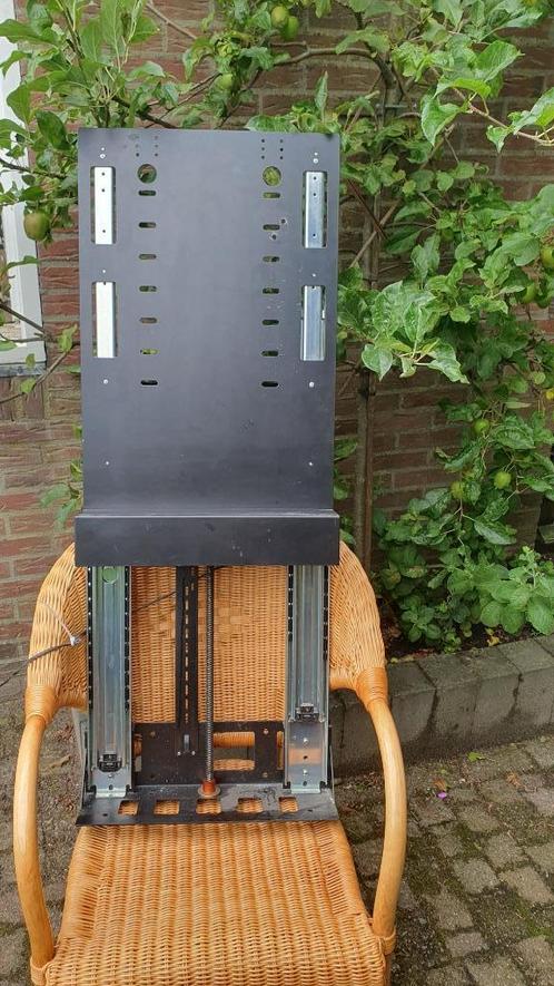Euruni TV Lift, type ER-07-20, Audio, Tv en Foto, Televisiebeugels, Gebruikt, Ophalen