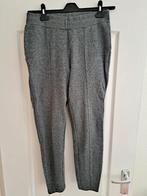 Mooie grijze dames broek / legging / maat M / 38 /40, Kleding | Dames, Broeken en Pantalons, Maat 38/40 (M), Ophalen of Verzenden