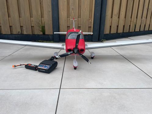 Eflite Cirrus 1500mm vliegtuig rc, Hobby en Vrije tijd, Modelbouw | Radiografisch | Vliegtuigen, Zo goed als nieuw, Elektro, RTF (Ready to Fly)