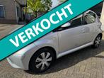 Toyota Aygo 1.0-12V Comfort AIRCO ORG 123832 KM NAP O.H BOEK, Origineel Nederlands, Te koop, Zilver of Grijs, Benzine