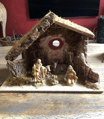 kerststal 39x20x28 kunnen lampjes in beschikbaar voor biedingen