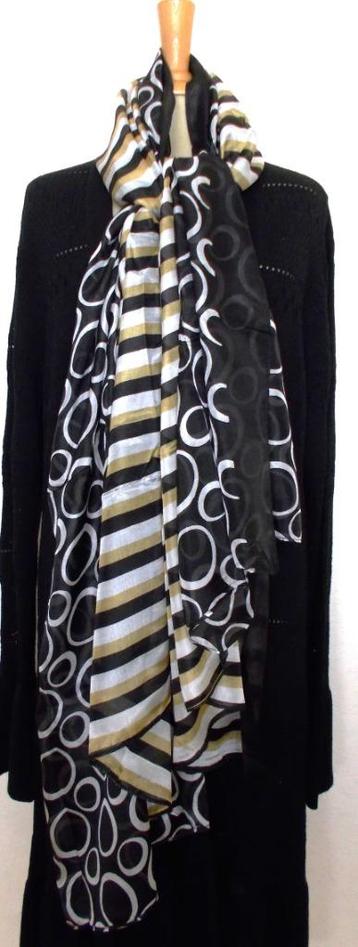 Aparte zwarte 100% silk zachte print sjaal van Lilytime beschikbaar voor biedingen