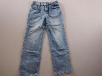 nieuwe lichte of donkere jeans , mt S beschikbaar voor biedingen